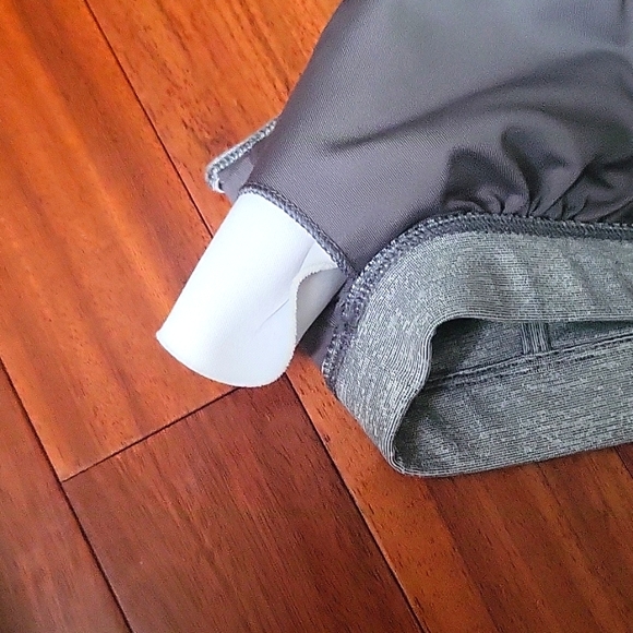 Tek Gear by Kohls Grey Sports Bra - Picture 3 of 4